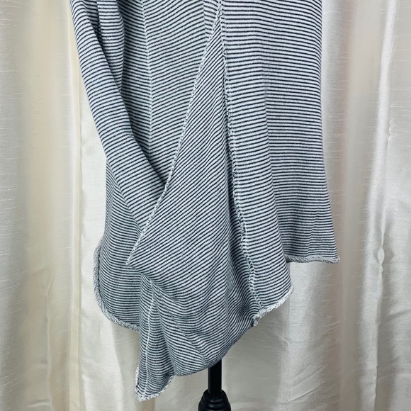 CALVIN KLIEN Asymmetrical Tunic M - Picture 3 of 7